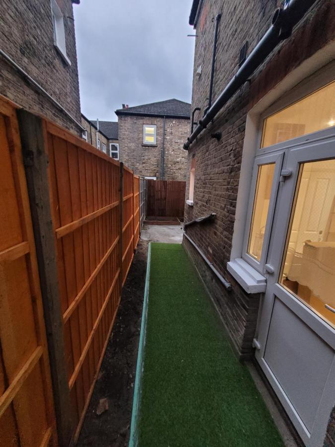 Spacious 2 Bedroom House In Central London With Garden 外观 照片